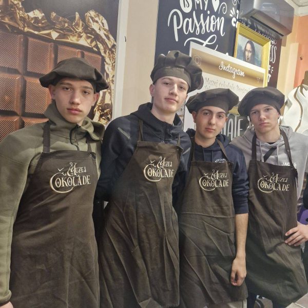 Дан је љепши ако сањаш слатке ствари